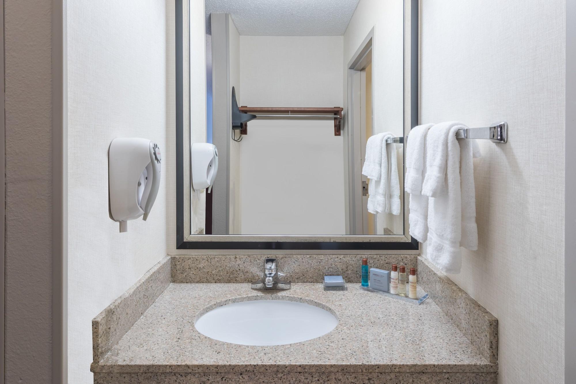Wingate By Wyndham Shreveport Airport Hotel Luaran gambar
